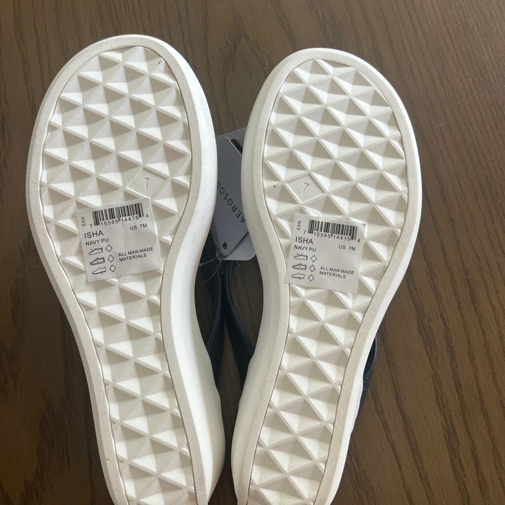 AEROSOLES Black and White Sandals with Comfort and Style - Picture 5 of 7